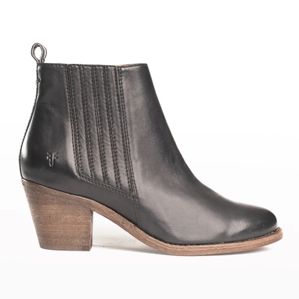 NWT Frye Alton Leather Chelsea Black Ankle Winter Booties Size 5.5